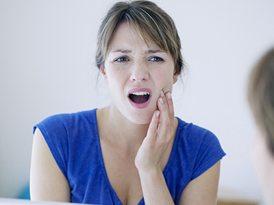 Howard I. Deutsch, DDS | Sports Mouthguards, Extractions and Dental Bridges